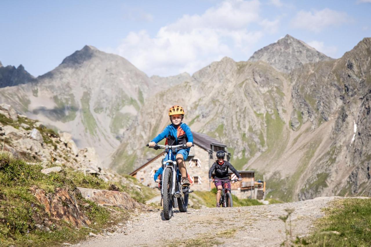 Ferienhaus Gundi Pettneu am Arlberg Extérieur photo